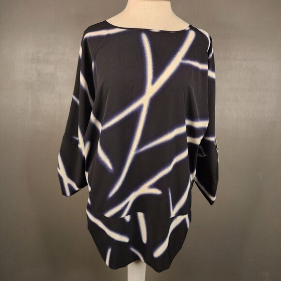 Chico's Tops - Chicos Women's Dolmen Top SZ 1 Tab Sleeve Geometric Print Popover Ruched Side‎